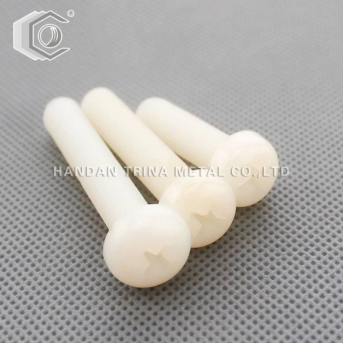 DIN7985 Plástico Nylon Pan Machine Tornillo